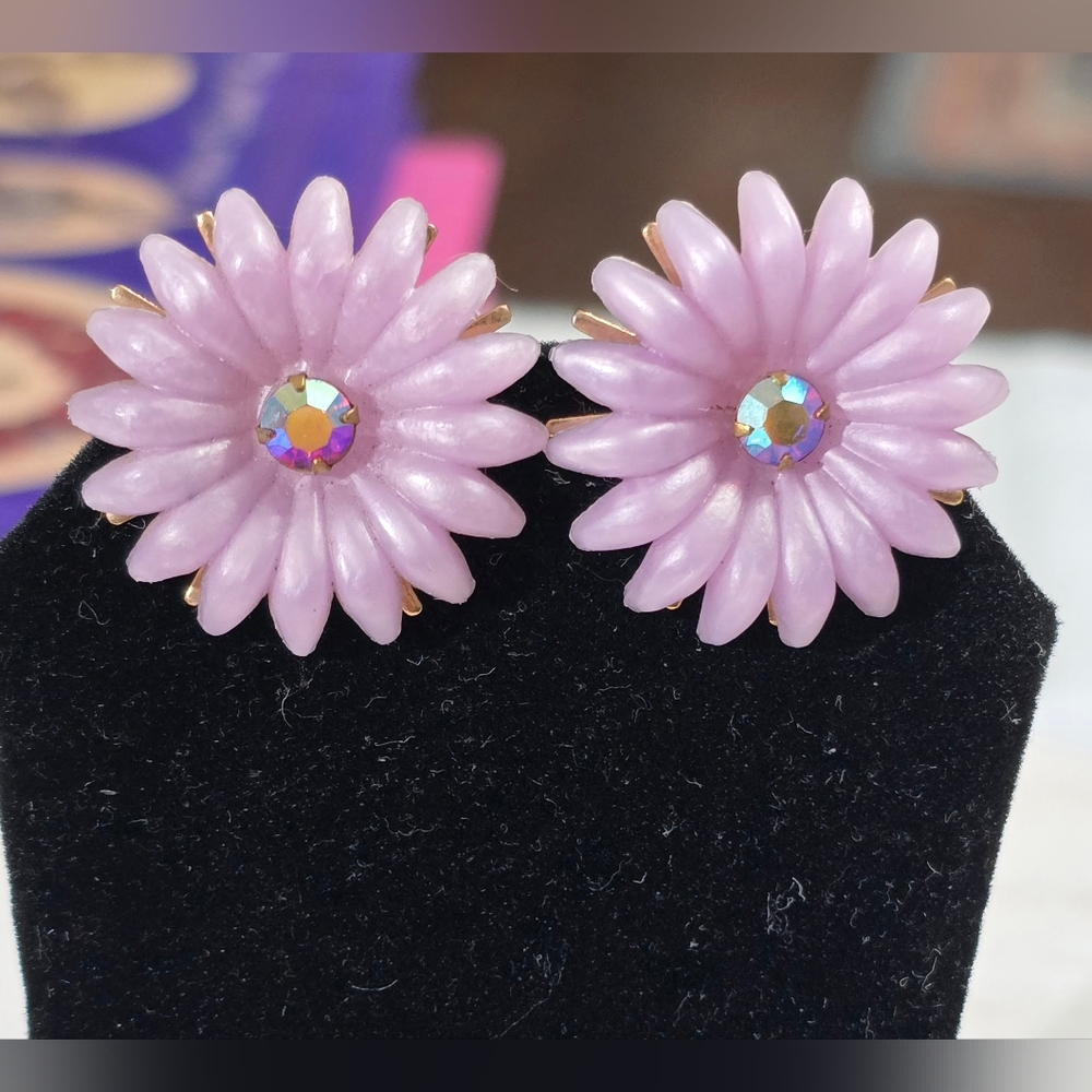 Lilac Purple Plastic Flower Clip On Vintage Earrings AB Rhinestone Center